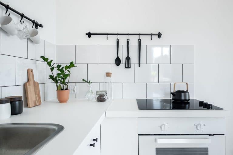 24 White Subway Tile with Black Grout Ideas for Your Home