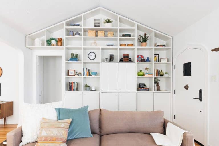 Step-by-Step Guide to Creating Your Own Built-In Bookshelves