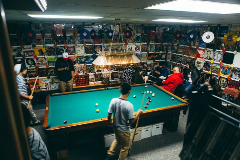 23 Small Man Cave Ideas for Your Home