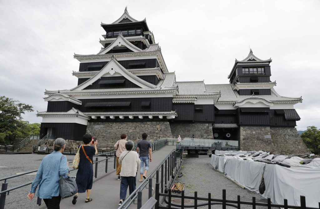 Kumamoto-Castle-Japan