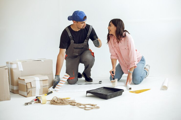 couple working on home improvement