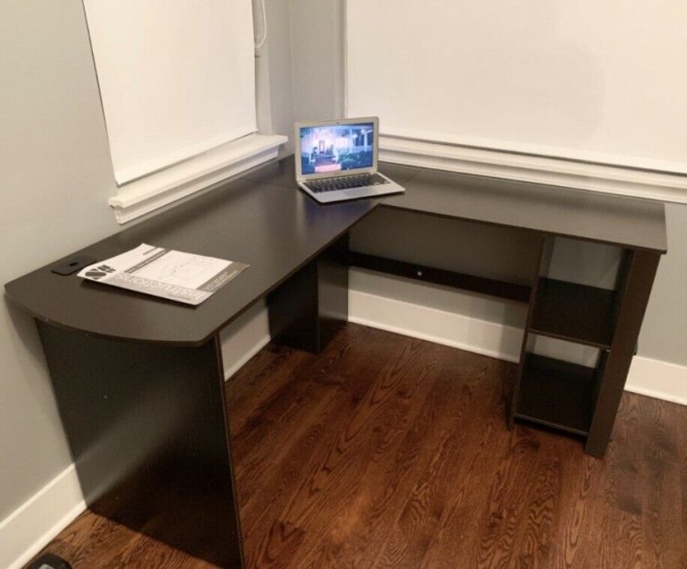 How to Build a DIY Corner Desk