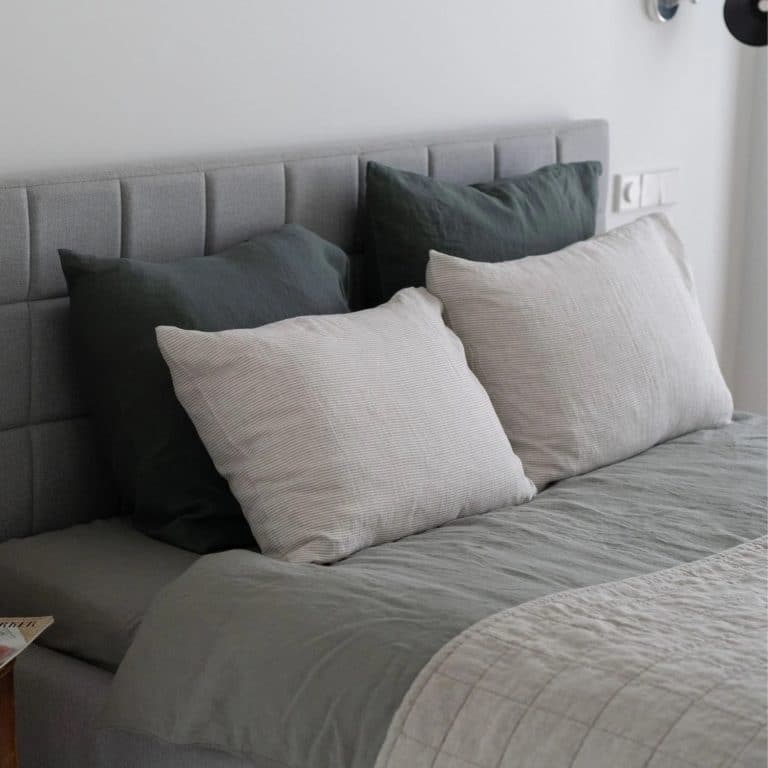 How are Linen Pillowcases Different from Cotton or Silk