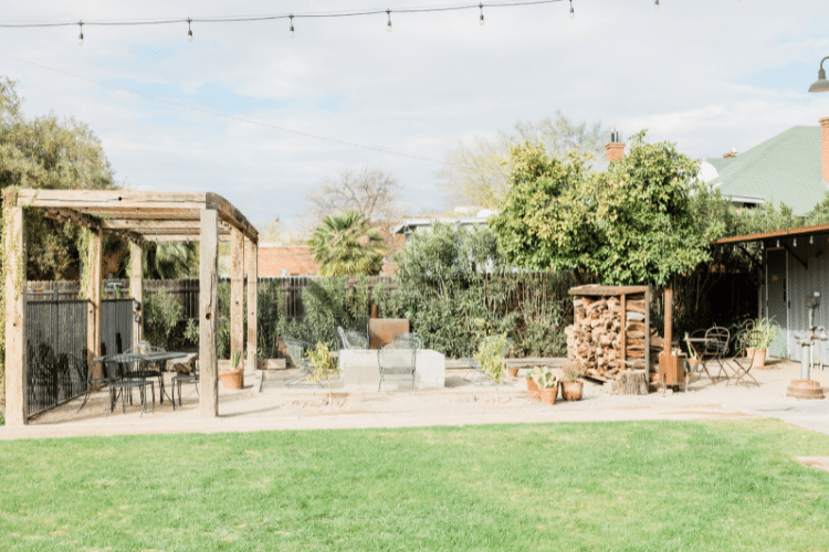 Simple Ways to Elevate Your Backyard into a Relaxing Oasis