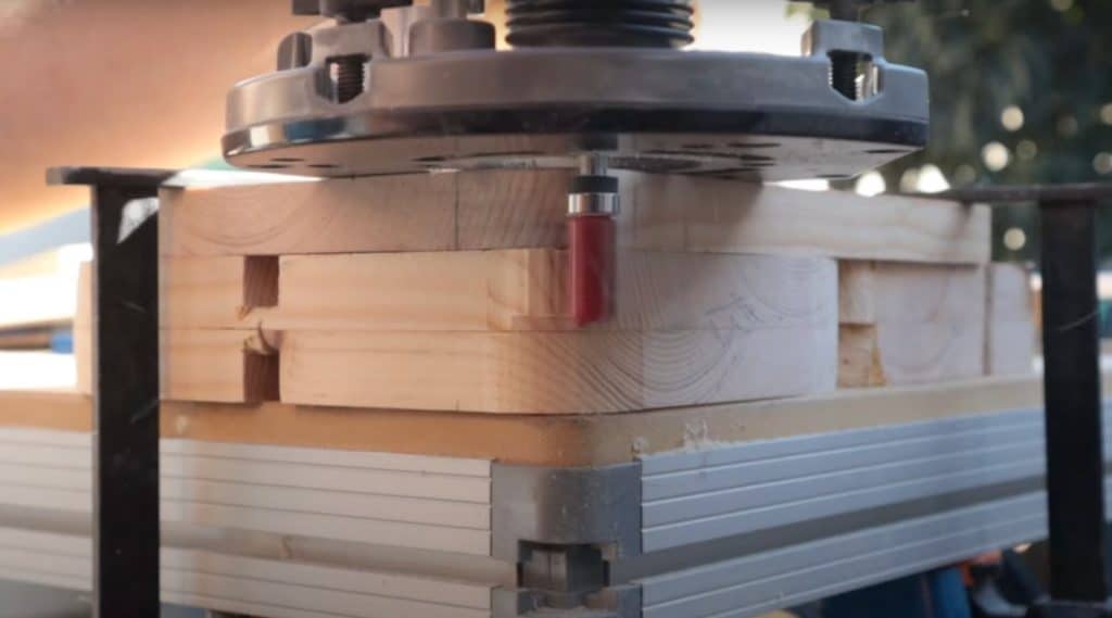 Adding Curved Corners to Legs