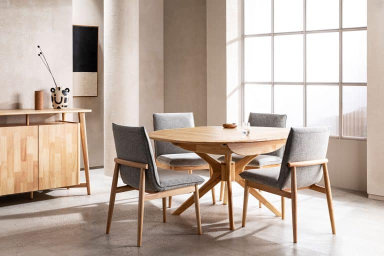 Tips for Choosing a Round Extendable Dining Table