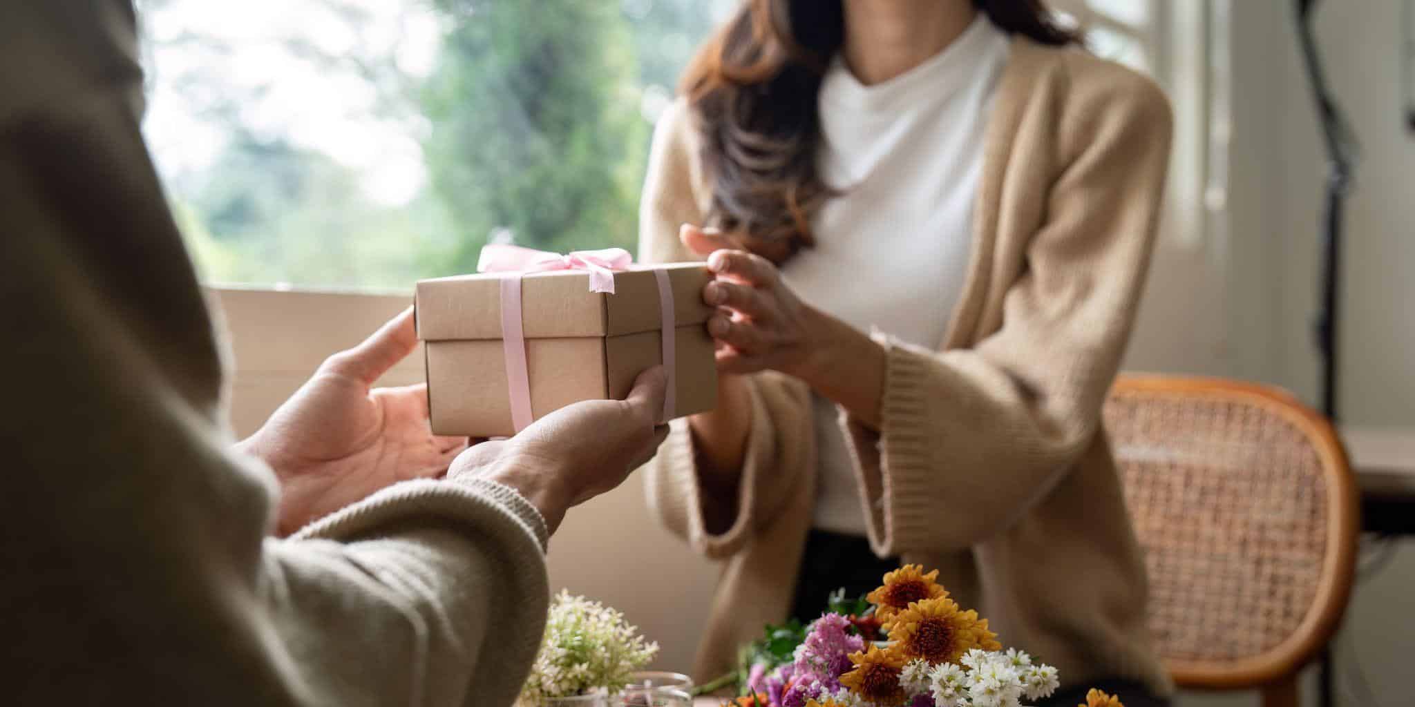Gifts for People Who Live Alone