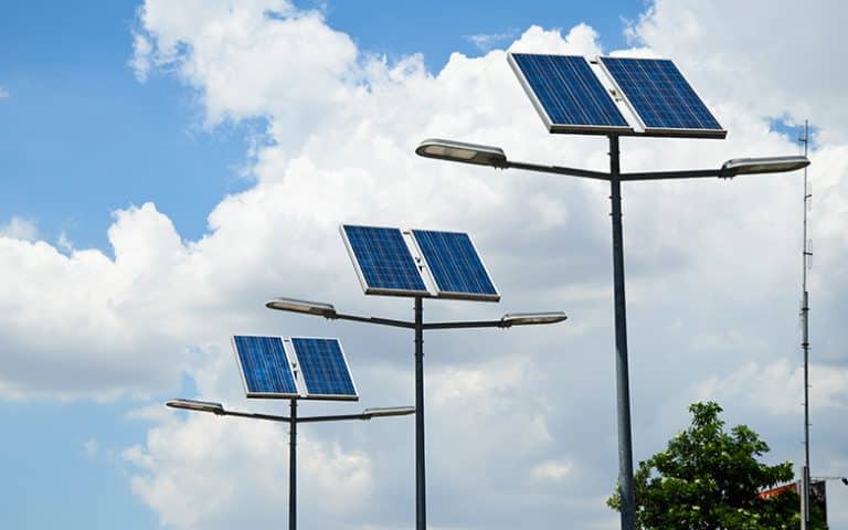 Tips for Finding A Reliable Solar Lighting Manufacturer for New Construction