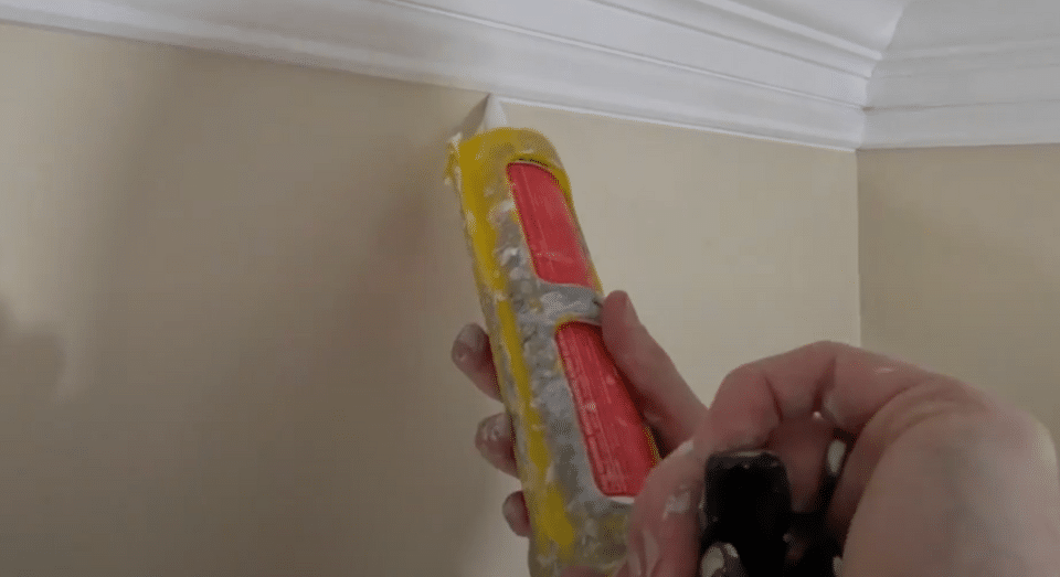 Step_3_Apply_the_First_Coat_of_Paint