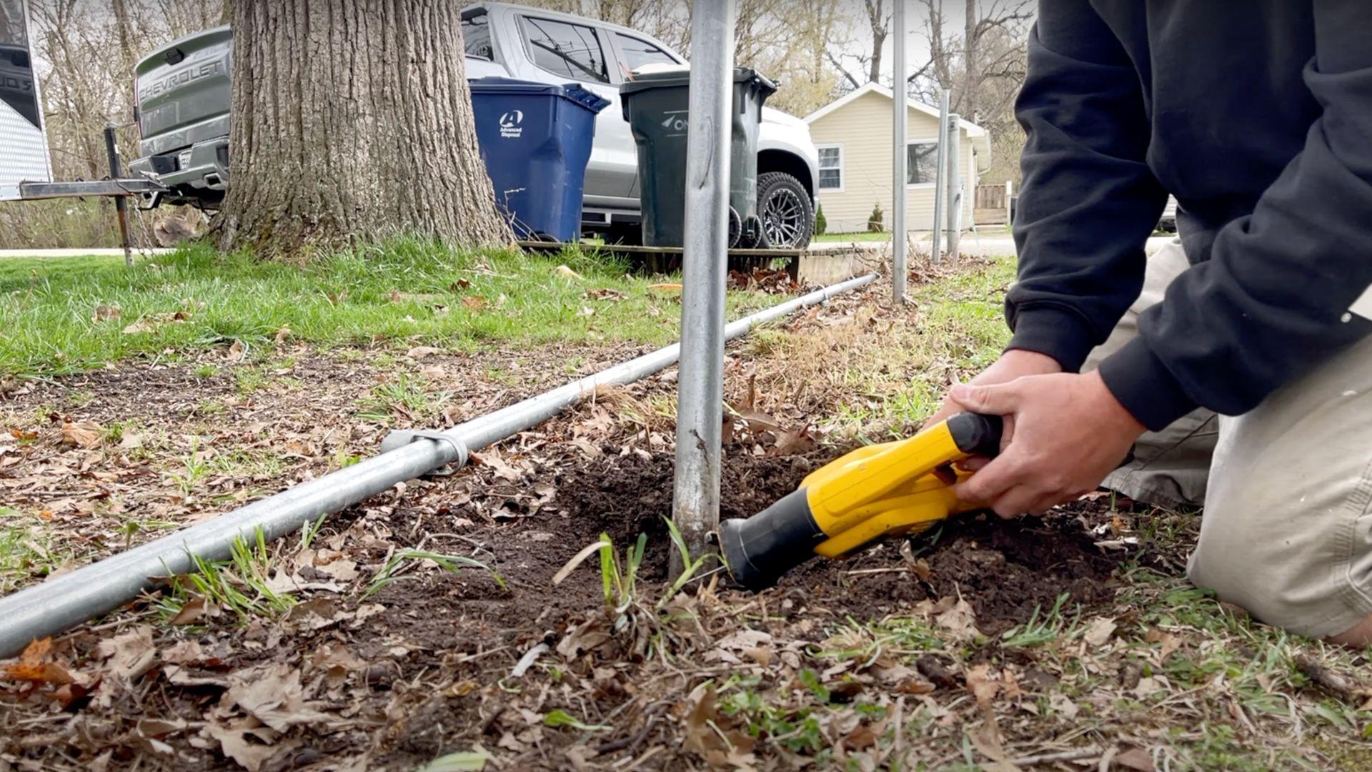 Step_3_Pull_Out_or_Cut_Off_the_Fence_Posts