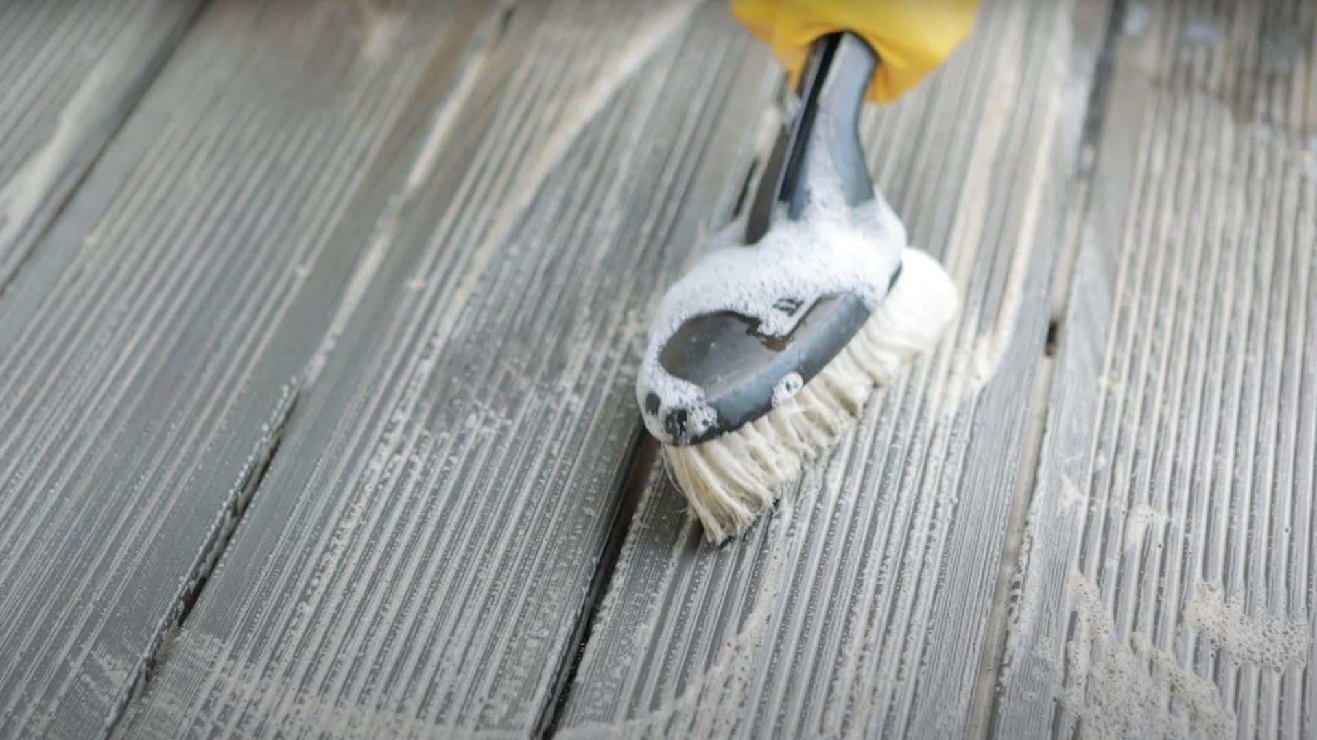 Step_4_Scrub_the_Surface_Clean