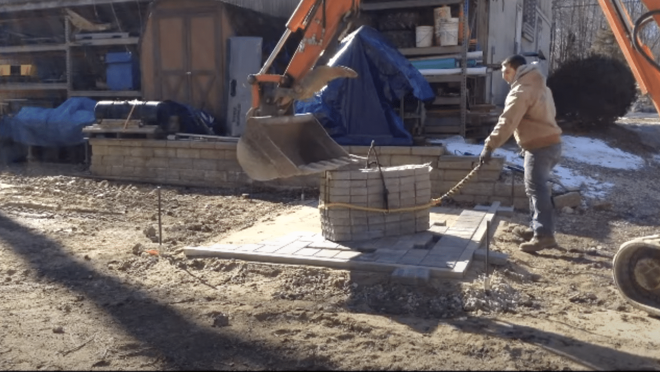 Step_5_Set_Up_for_Paver_Placement