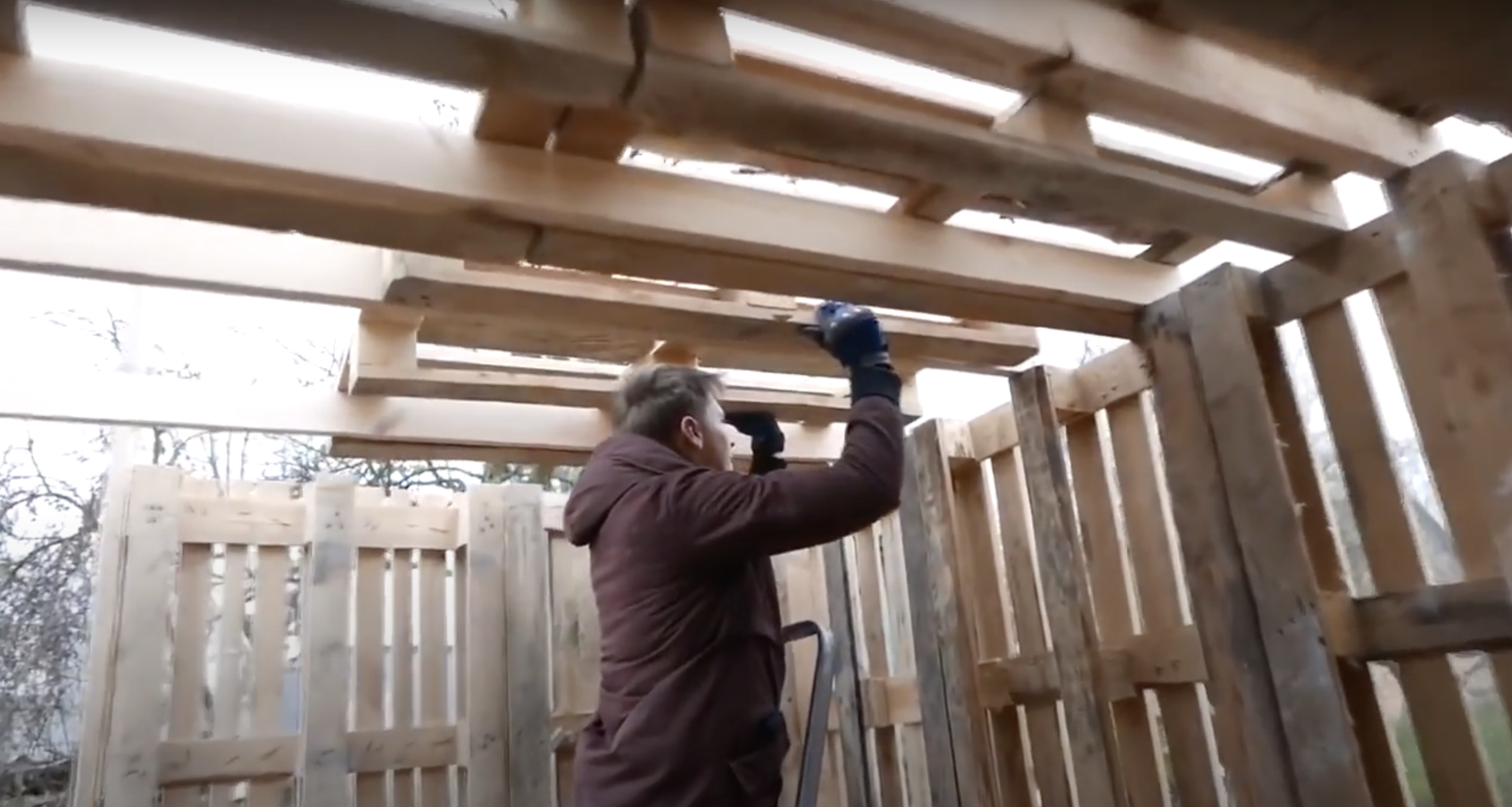 Step_6_Constructing_the_Roof