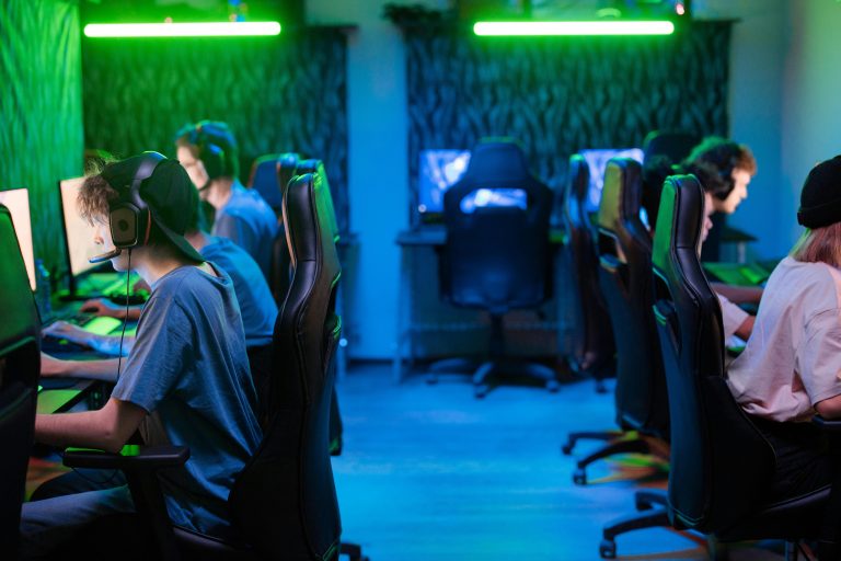 Game Devs vs. The Algorithm: Are Recommendations Killing Creativity?