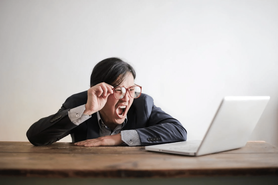 From Viral To Verified: How Do News Outlets Track Online Sensations