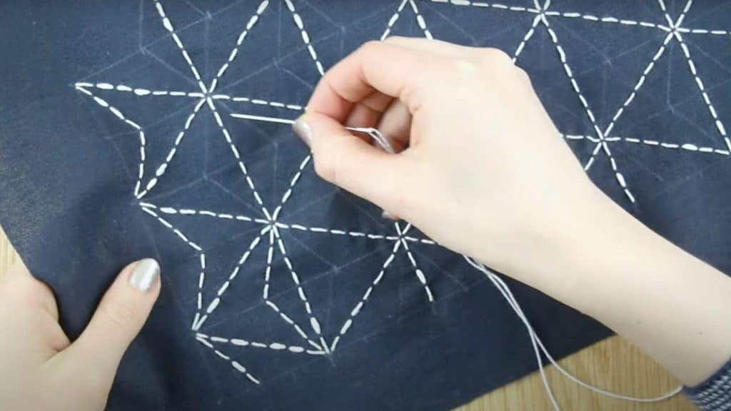 Stitch Diamond Patterns and Horizontal Lines