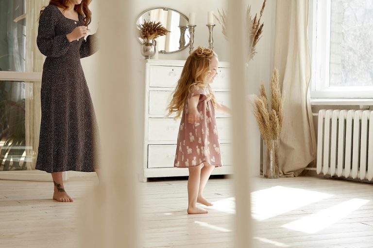 How To Choose The Right Custom Home Style For Your Family