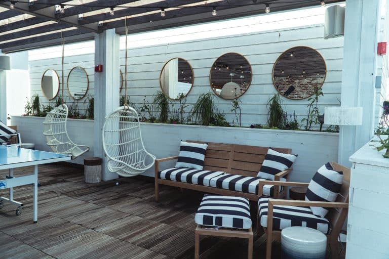 What are the Benefits of Adjustable Louvered Roofs in Pergola Designs