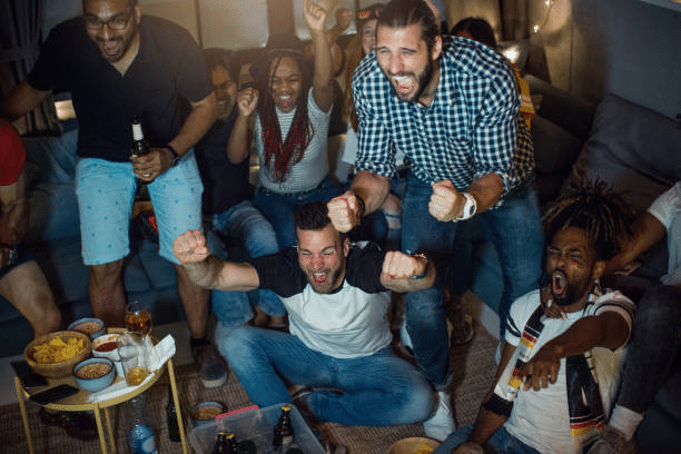 How to Make Game Day Fun for Both Die-Hard Fans & Casual Viewers