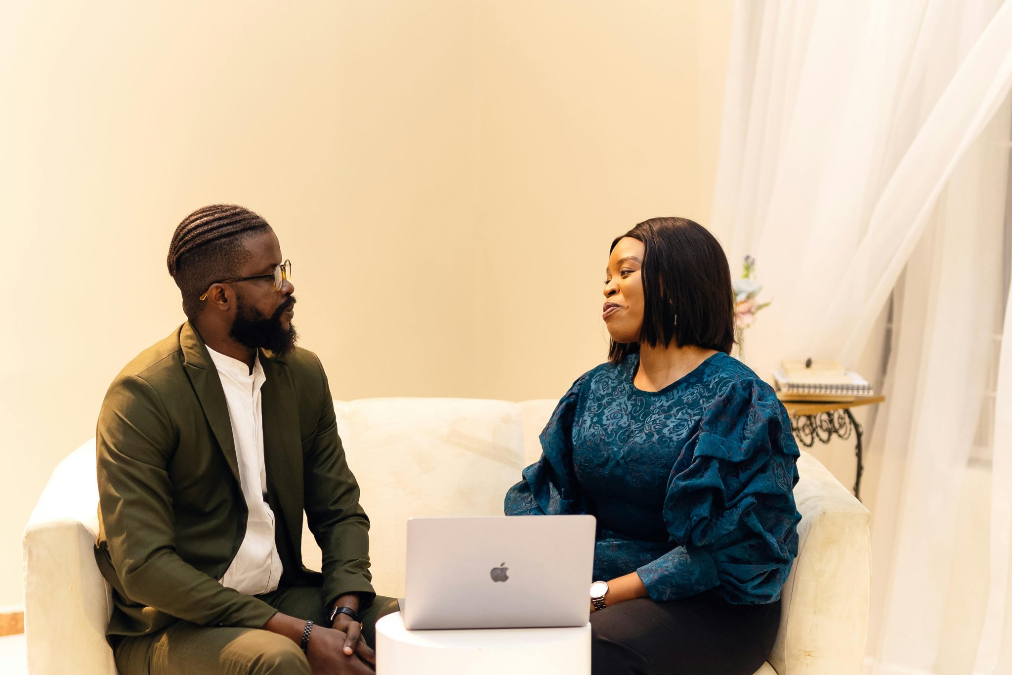 How Wig Consultations Restore Confidence for Women