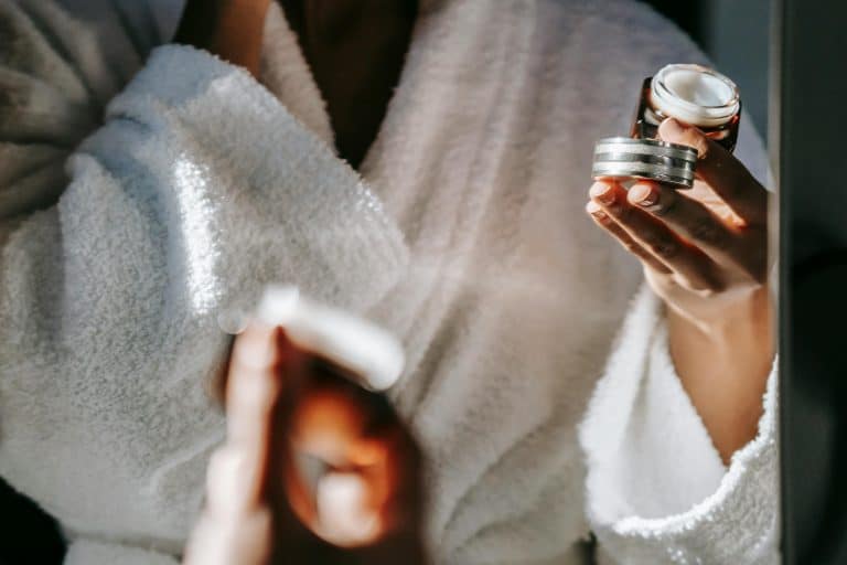 How to Create an Effective Skincare Routine