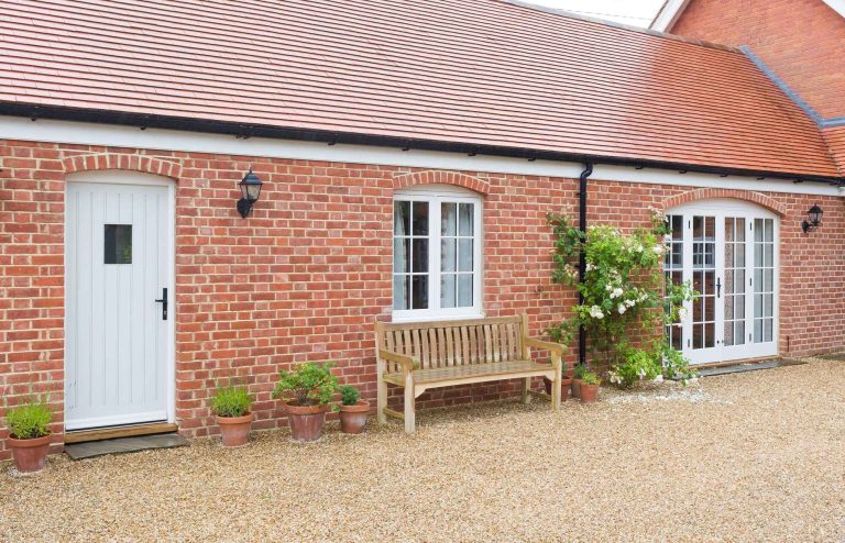 Why Wooden Sash Windows are Making a Comeback in Modern Architecture